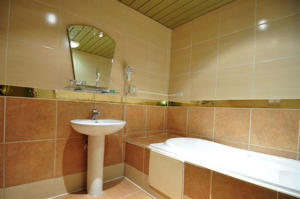 The We Hotel Tajpej Zewnętrze zdjęcie
