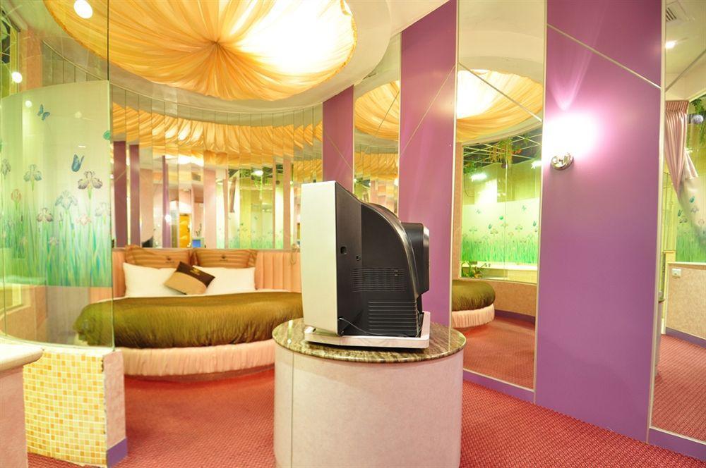 The We Hotel Tajpej Zewnętrze zdjęcie